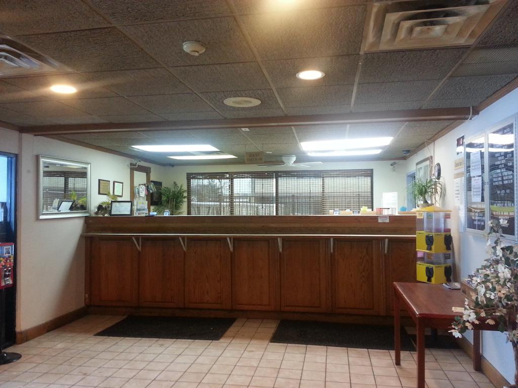 America'S Best Inn & Suites Clarksville Clarksville (Clark County) Zewnętrze zdjęcie
